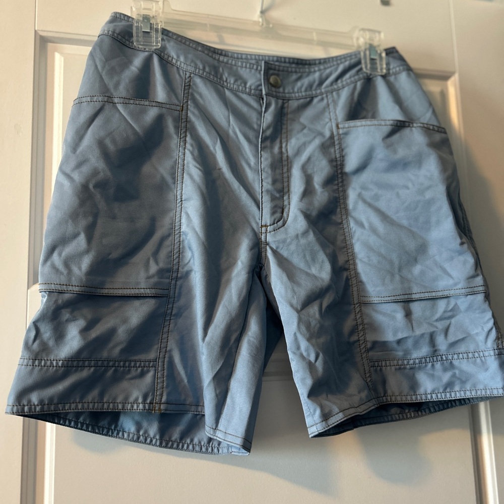 ATHLETA Blue Cargo Adventure Athletic Shorts - M